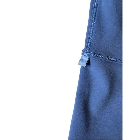 Lululemon Power Pivot Tank Everlux SIZE 4 Blue Athletic - Picture 4 of 4